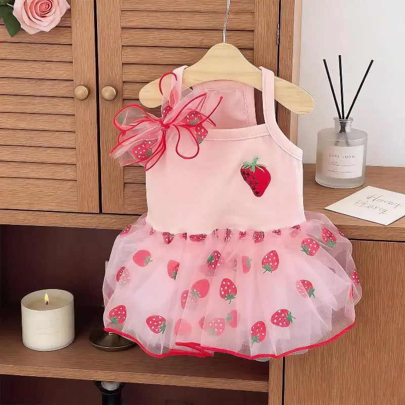 Vestito da Principessa con Fragole per Gatti e Cani di Piccola Taglia